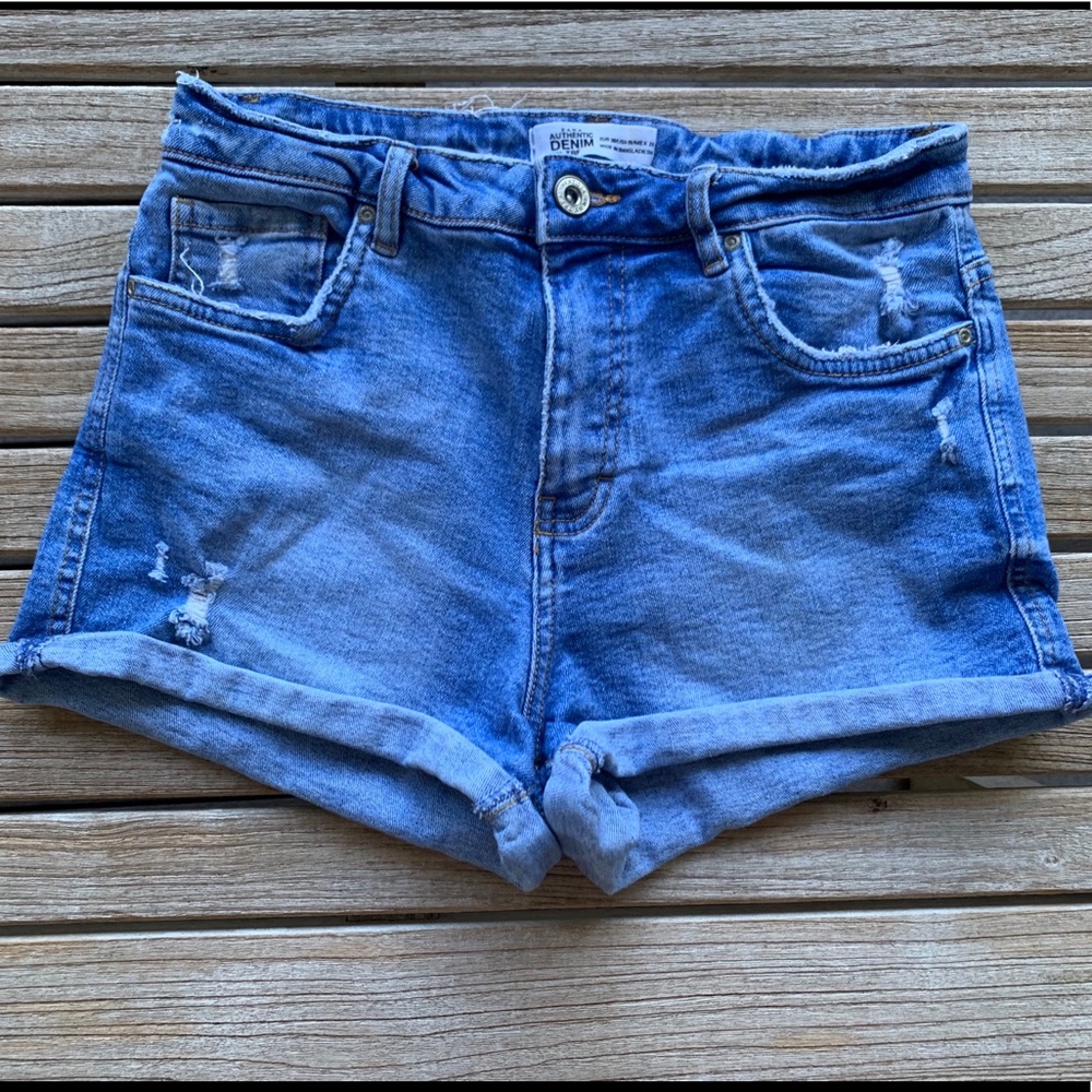 Zara blue denim shorts